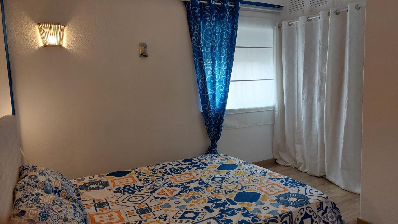 Azulejos Em Portugal Appartement Quarteira Buitenkant foto